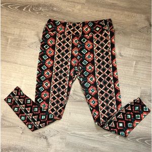 Lularoe Leggings Aztec Print Tall & Curvy